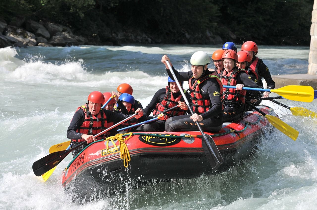 rafting-293542_1280.jpg