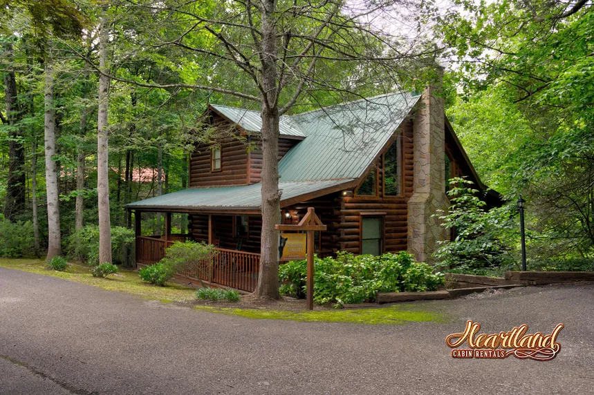 Southern-Comfort-Pigeon-Forge-Rental-Cabin-02.webp