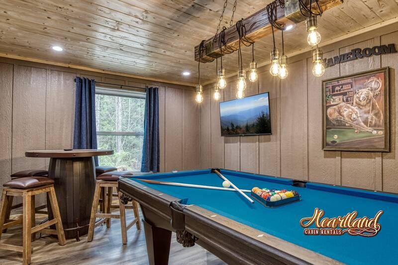 A-Beary-Happy-Place-Gatlinburg-Cabin-Rental-Game-Area-Pool-Table-72.jpg