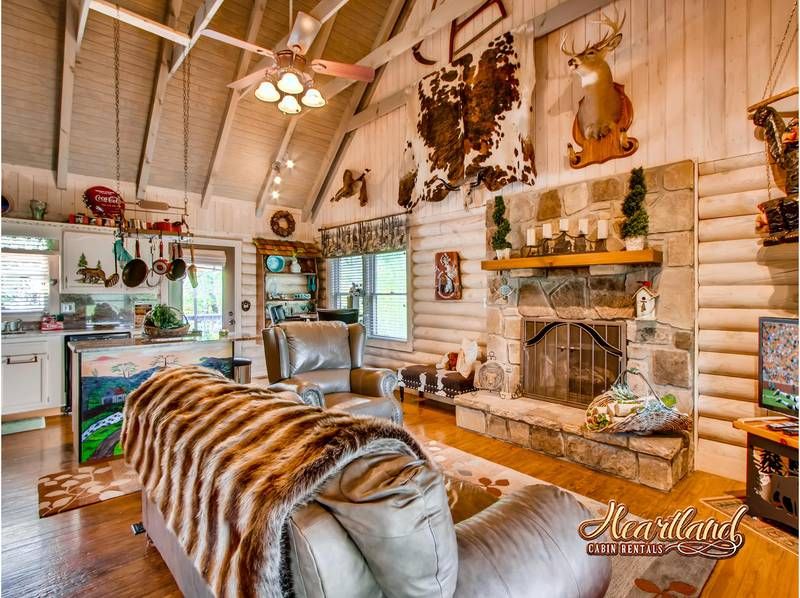 interior view of a cabin rental in TN, featuring a fully furnished livingroom